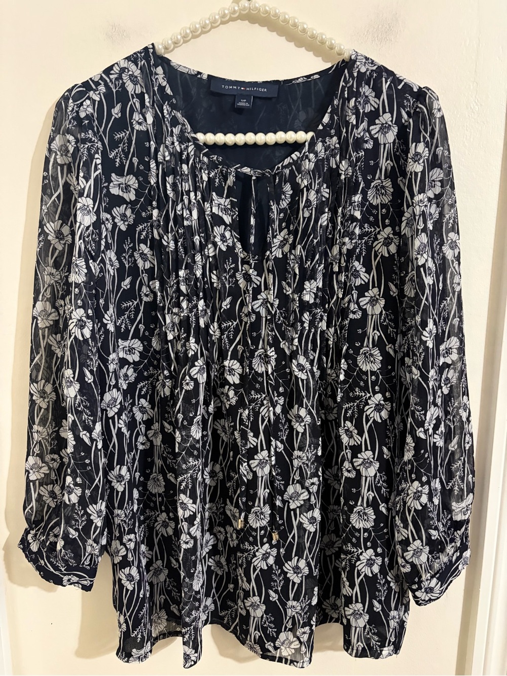 Tommy Hilfiger Navy and White Floral Tie-Neck Blouse